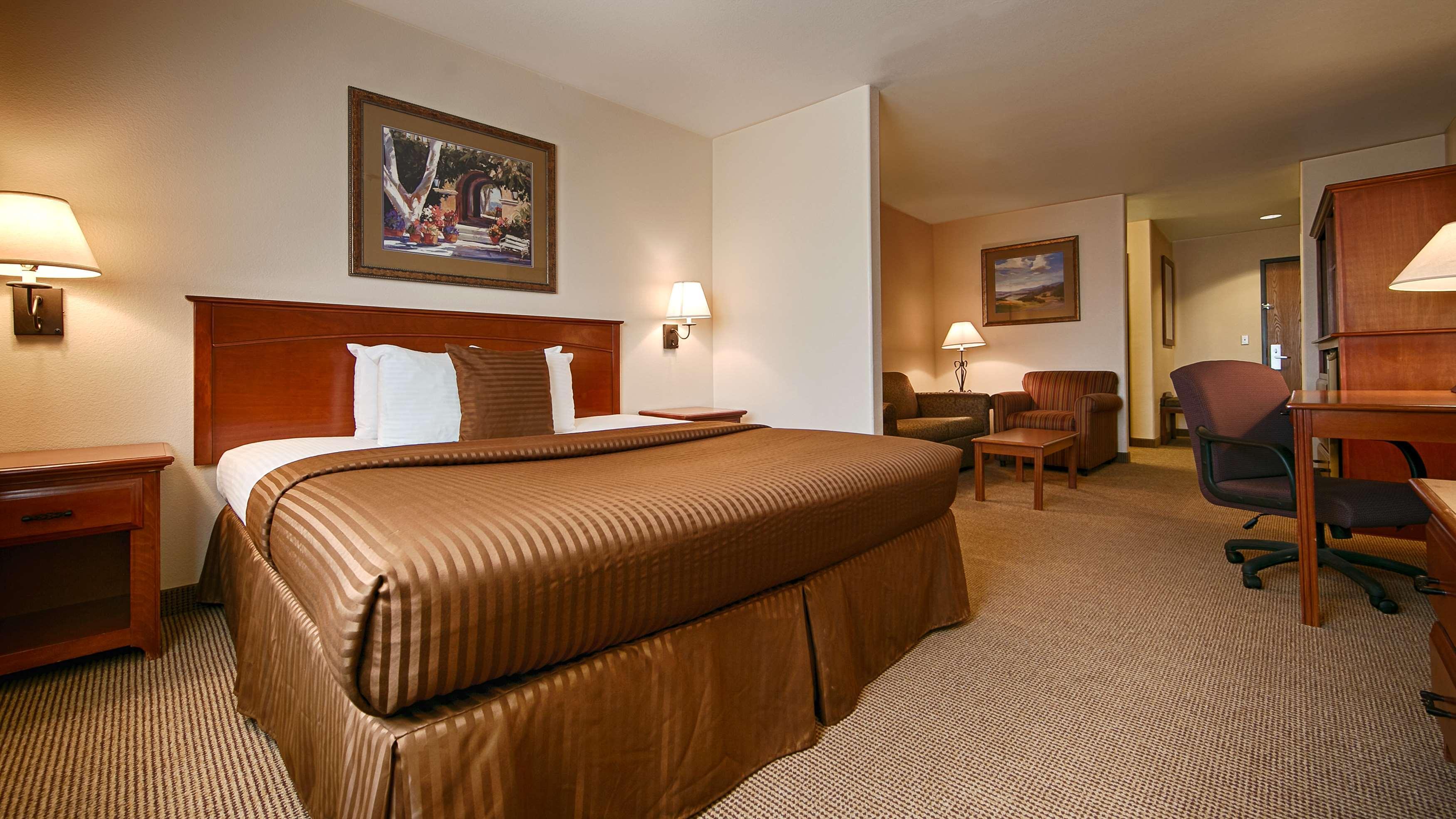 Best Western Territorial Inn And Suites Bloomfield Екстер'єр фото
