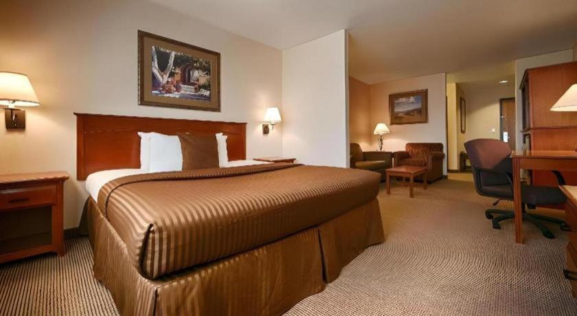 Best Western Territorial Inn And Suites Bloomfield Екстер'єр фото