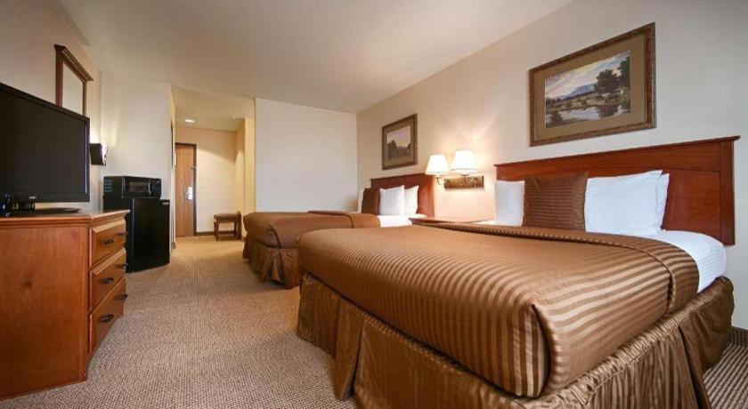 Best Western Territorial Inn And Suites Bloomfield Екстер'єр фото